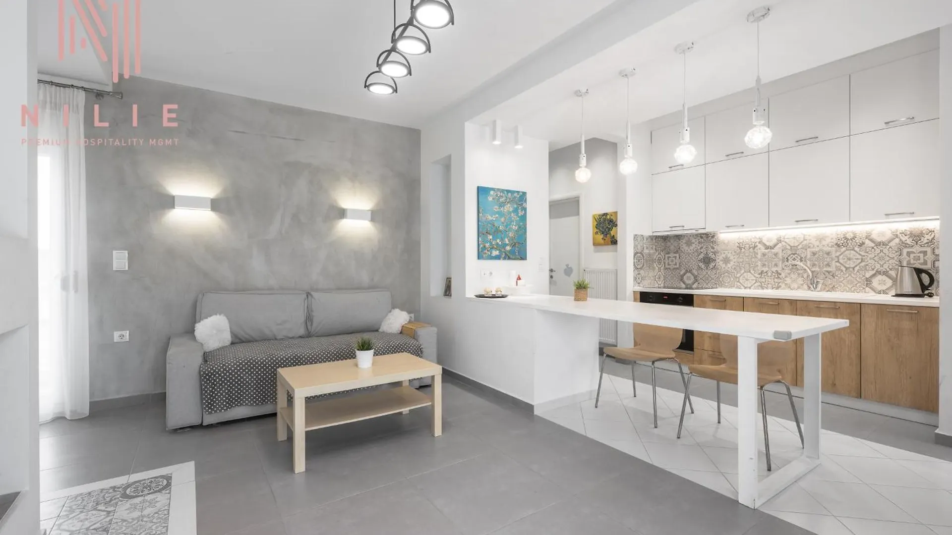 Pendente, Nilie Hospitality Mgmt Apartment Thessaloniki